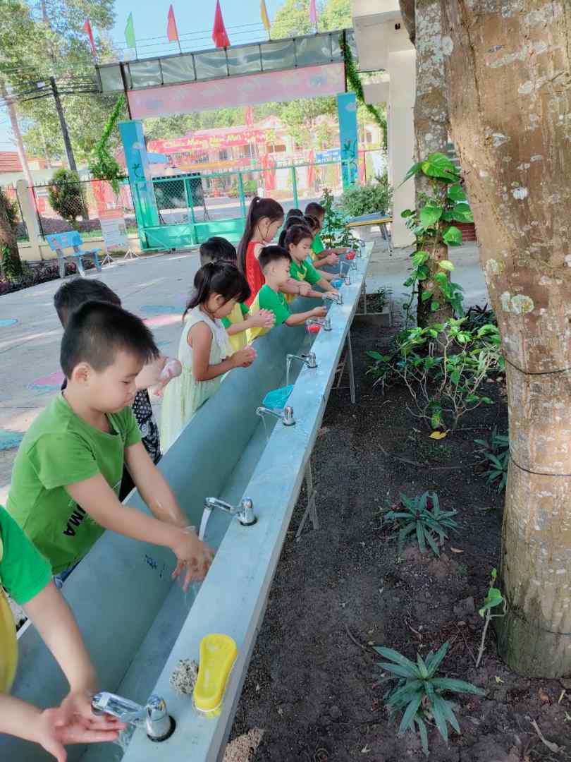 z3477115285304_5bbfa0ab4b14bb120ec58c5c8a158455