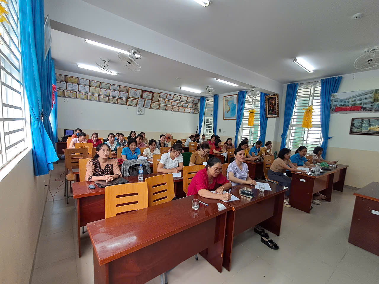 z6816384885009_c7ec180595efd2cdd691d42c668977eb